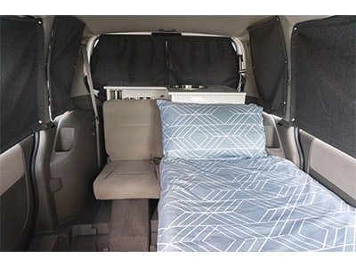 Mad-Campers-Self-Contained-Campervan-1-Berth-bed-2