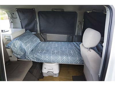 Mad-Campers-Self-Contained-Campervan-1-Berth-bed
