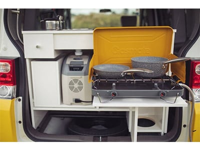 Mad-Campers-Self-Contained-Campervan-1-Berth-kitchen-close-up