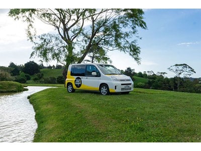 Mad-Campers-Self-Contained-Campervan-1-Berth-scenic-photo-3